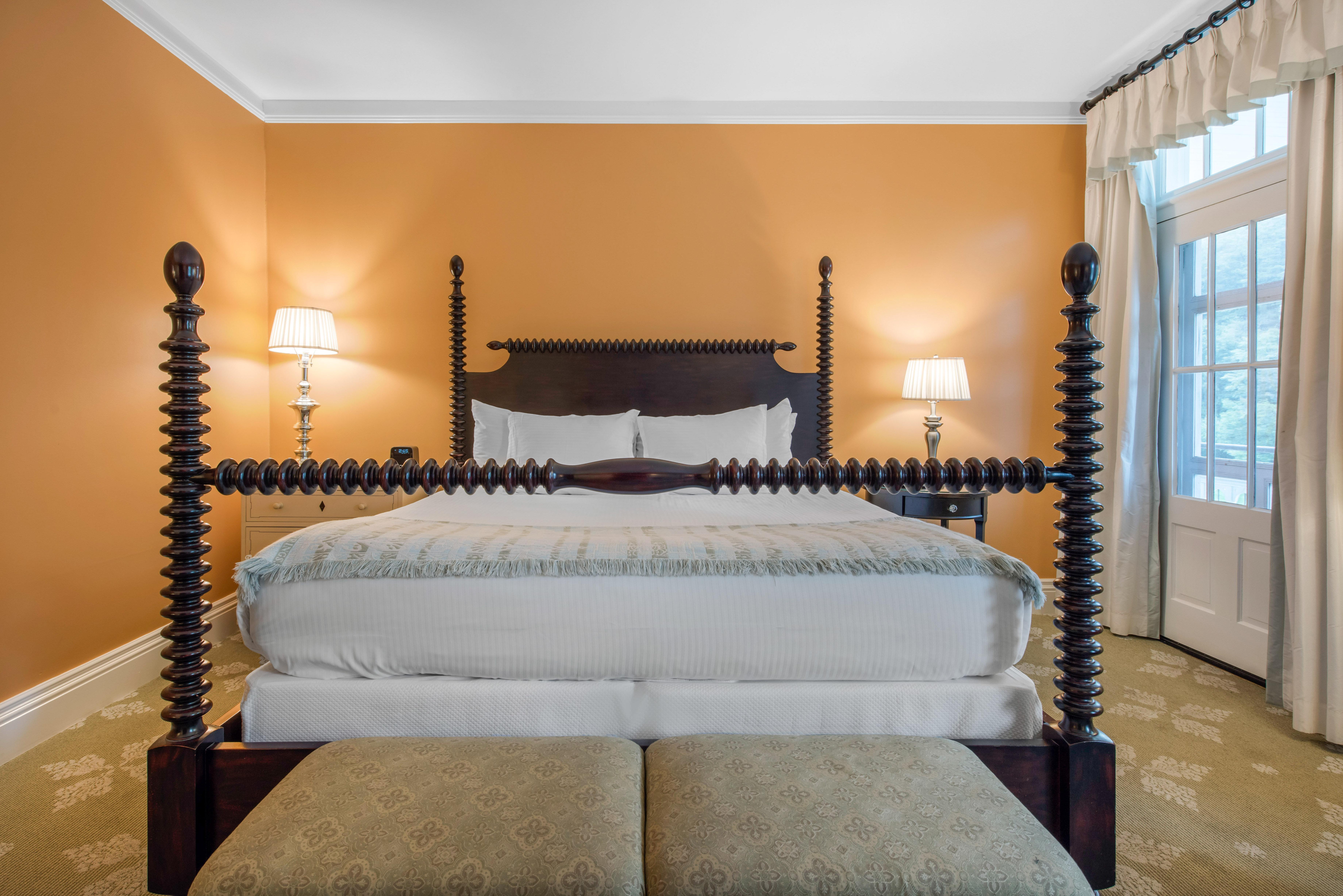 Omni Bedford Springs Resort Exteriör bild